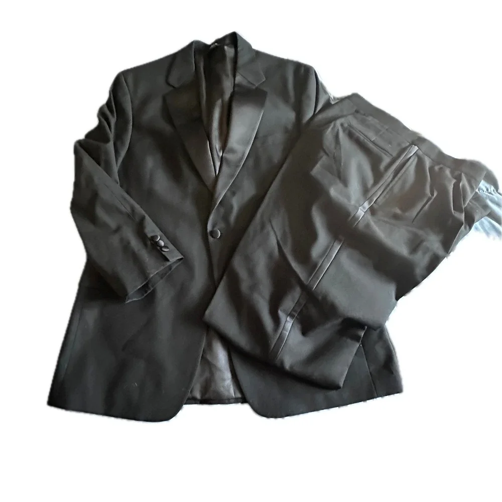Jos. A. Bank Mens 46L 38 x 33 Black Tuxedo Suit Peak Lapel  Formal 2pc Set